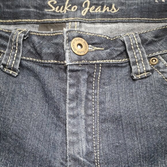 Suko Ladies Size 9 Medium Wash Slight Flare Legs Blue Jeans - Picture 8 of 14